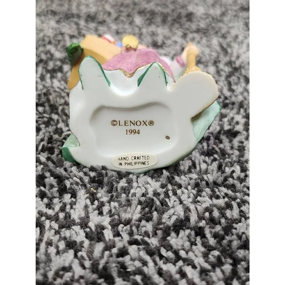 Christmas Lenox Figurine Old World Woman